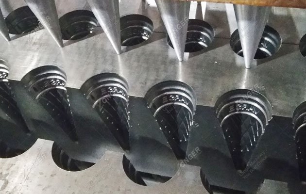 wafer ice cream cone making machine detail